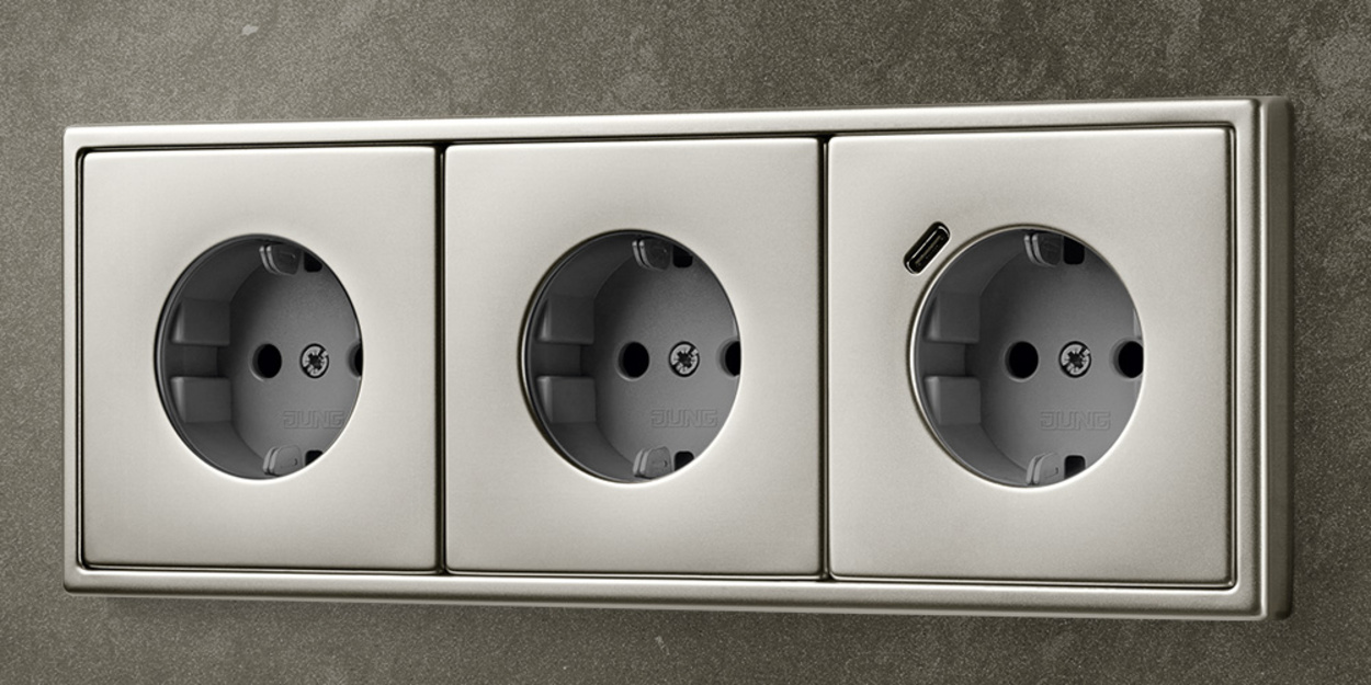SCHUKO® Steckdosen mit USB bei Wiegand & Schmidt in Erfurt/Azmannsdorf