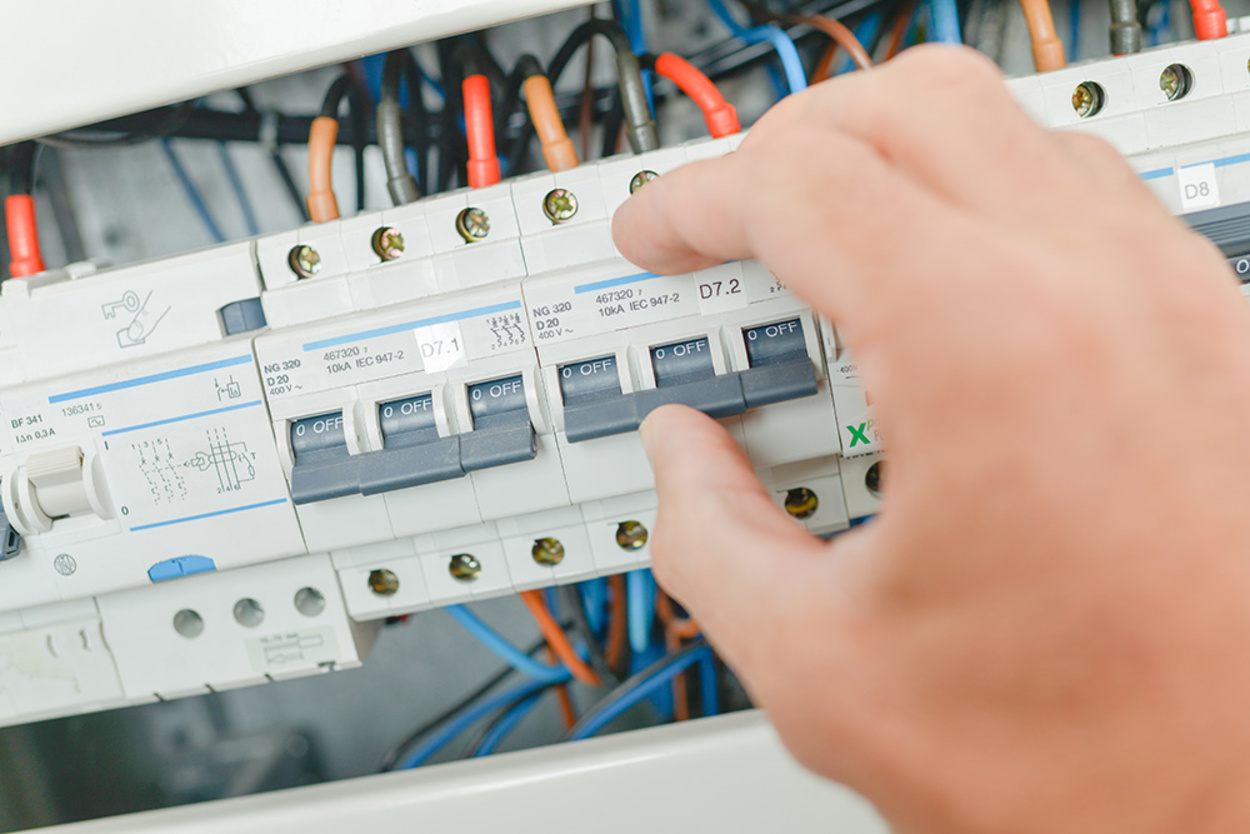 Elektro­installation bei Wiegand & Schmidt in Erfurt/Azmannsdorf